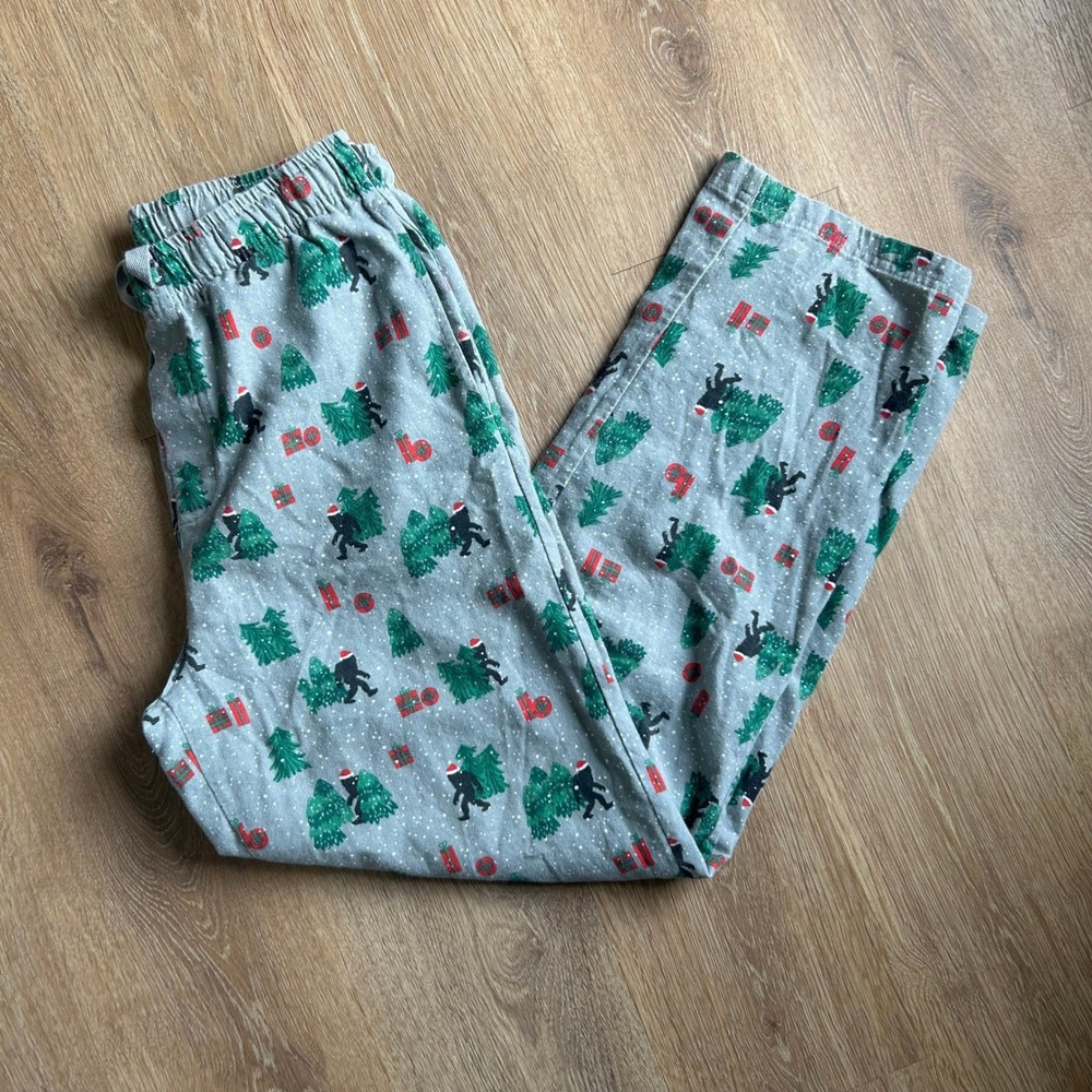 RedHead Mens Bigfoot Christmas Pajama Pants Gray Cotton Holiday Lounge Medium